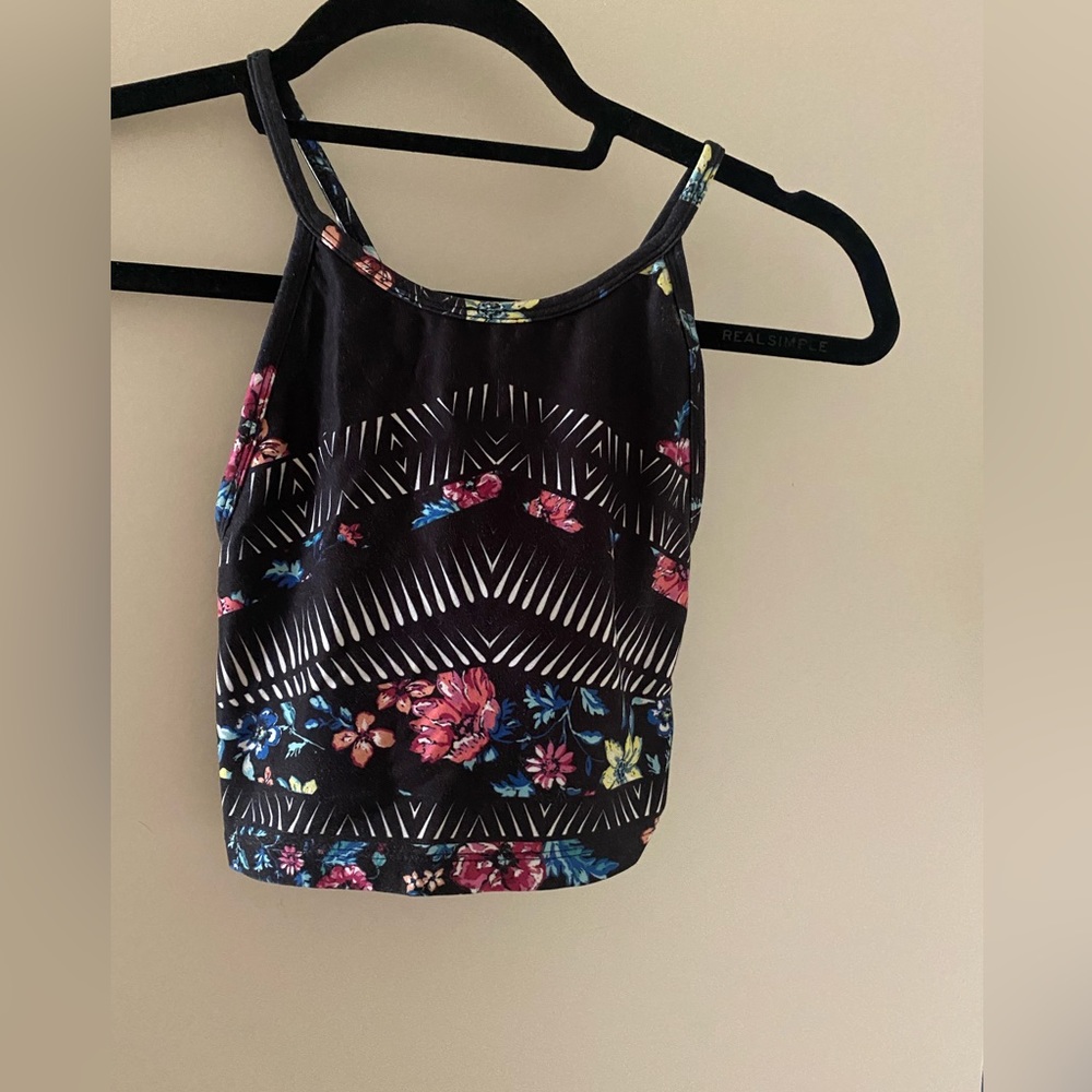 Cute athletic top